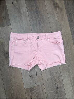 American Eagle Outfitters Light Pink Frayed Hem Denim Shorts
